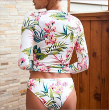 European and American Swimwear New Small Fresh Printed Bikini Long Sleeved Sexy Split Swimsuit Women's Bikini
