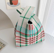 Small knitting handbag 小巧針織手提袋